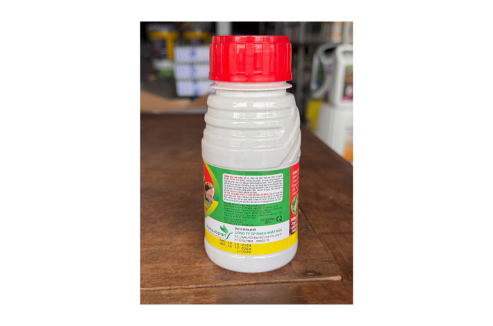 BAKARI 512EC NAKA ĐẶC TRỊ SÂU RẦY