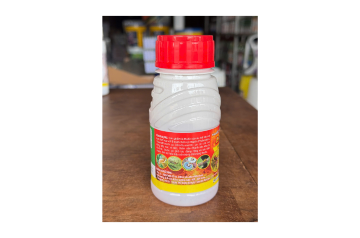 BAKARI 512EC NAKA ĐẶC TRỊ SÂU RẦY