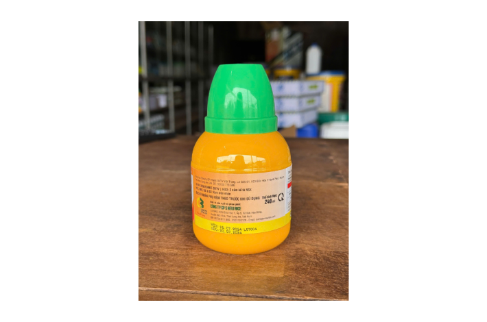 AKULAGOLD 260EW (240ml)