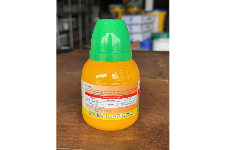 AKULAGOLD 260EW (240ml)