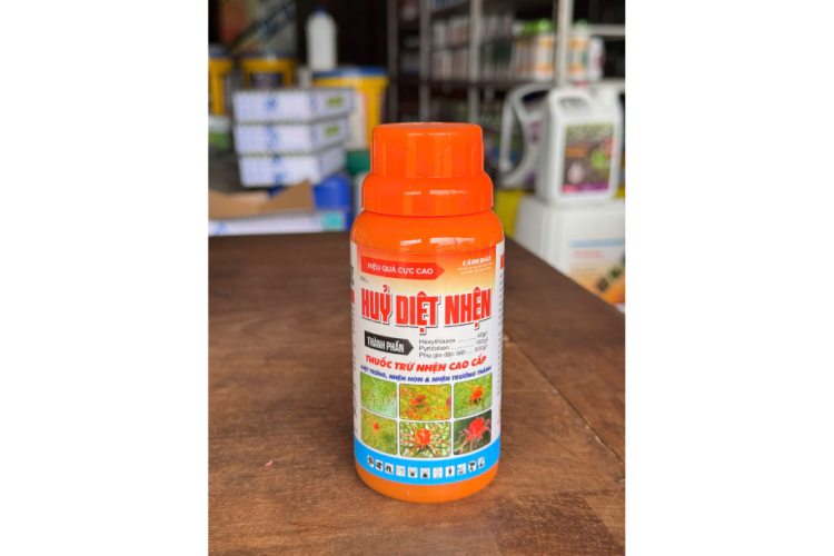  SUPER BOMB 200EC HỦY DIỆT NHỆN NGỌC THUẬN