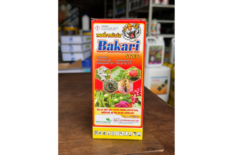  BAKARI 512EC ĐẶC TRỊ RẦY XANH RỆP SÁP