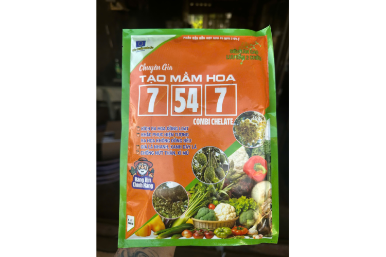 NPK tạo mầm hoa 7 - 54 - 7 combi chalate